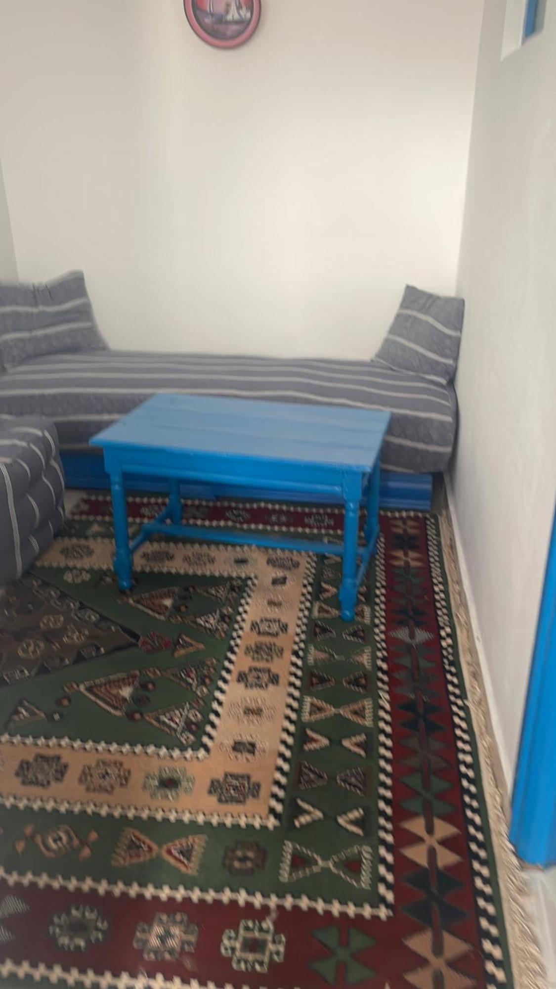 Blue Riad Safi Luaran gambar
