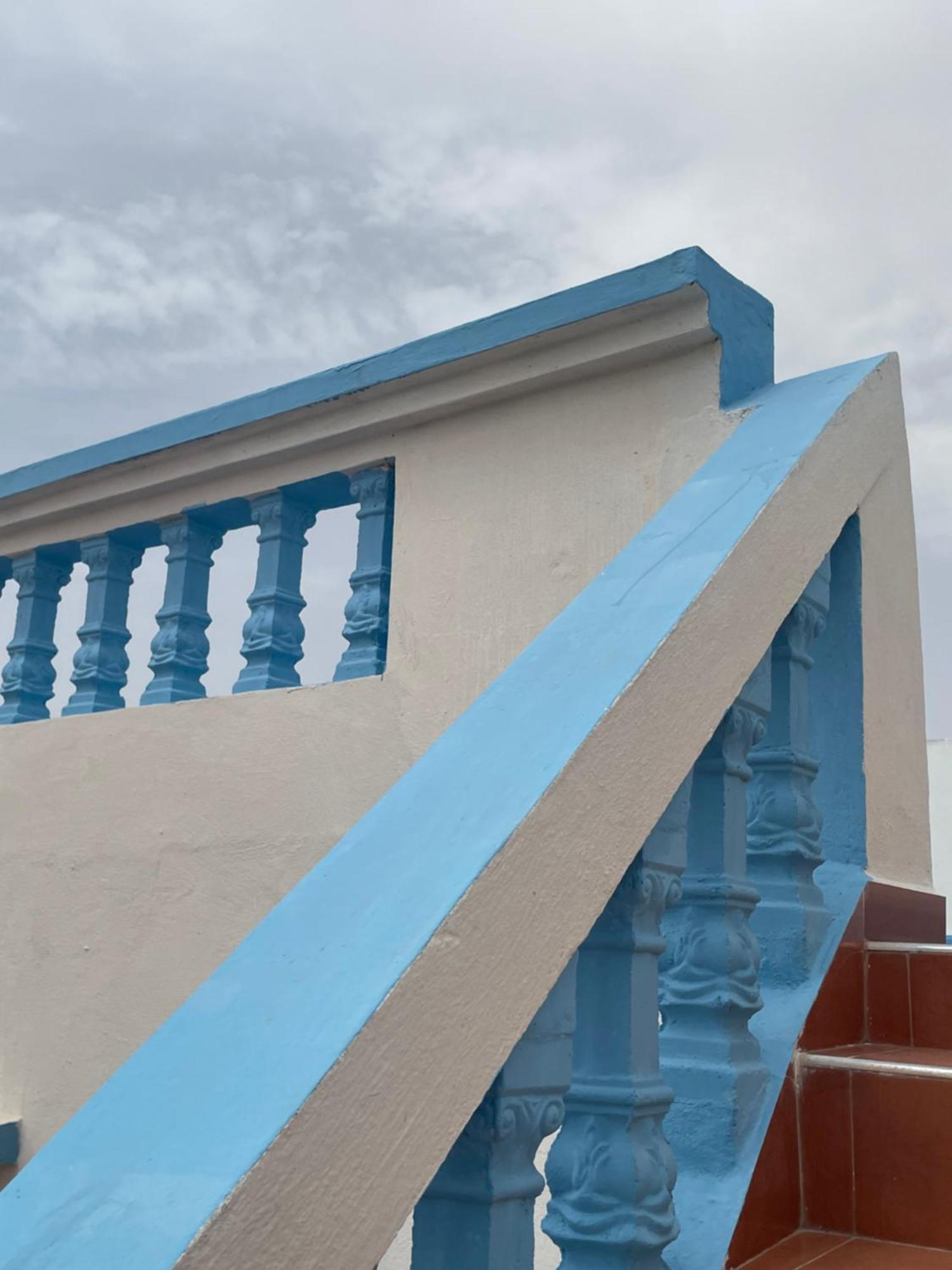 Blue Riad Safi Luaran gambar