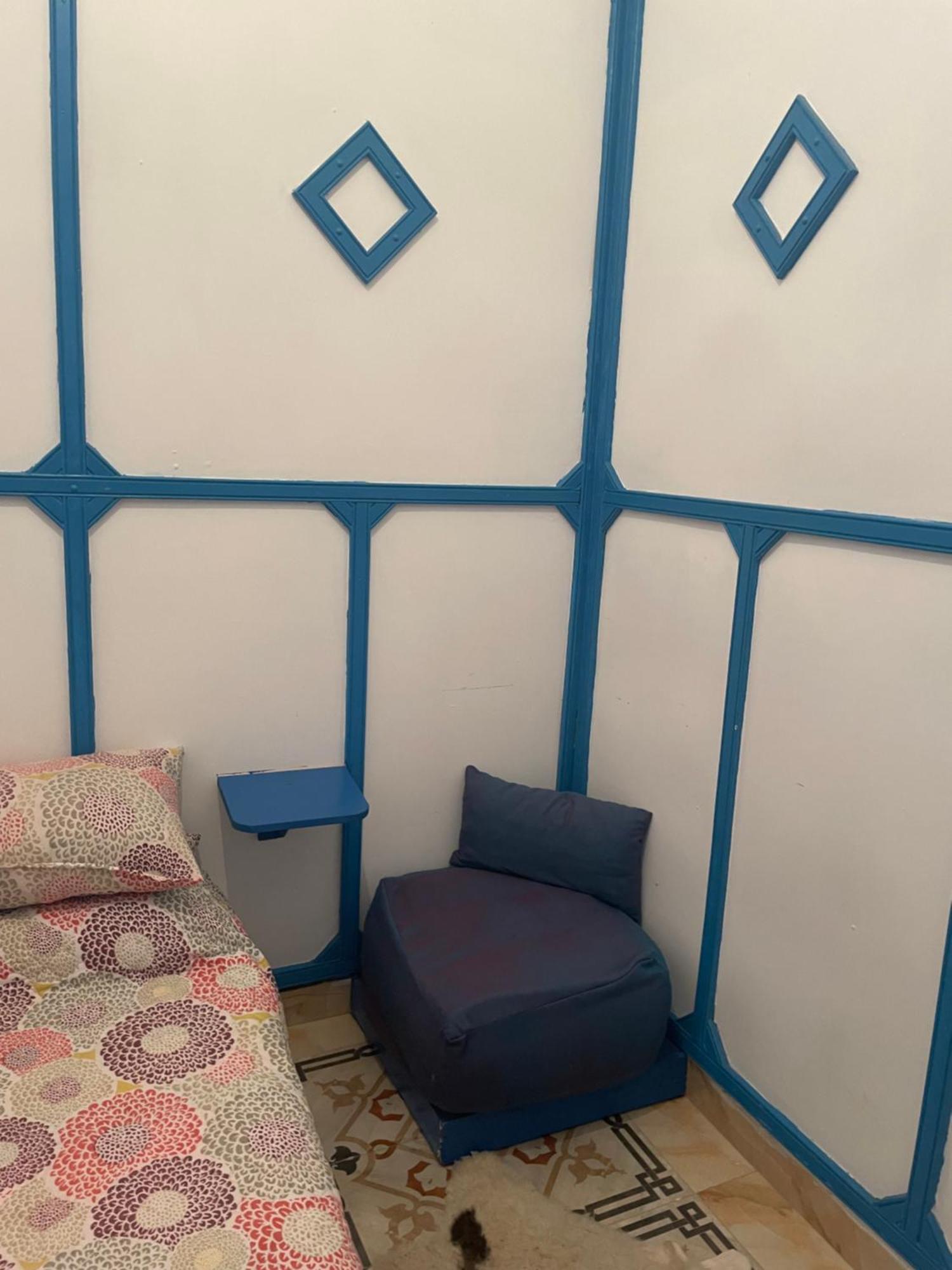 Blue Riad Safi Luaran gambar