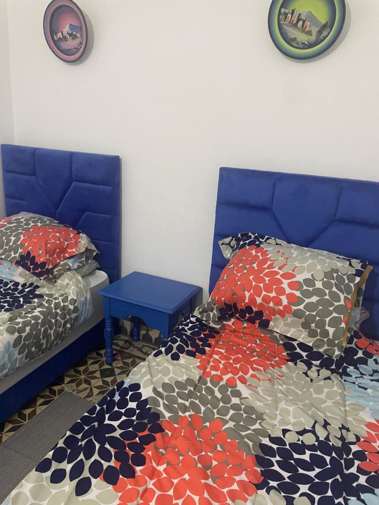 Blue Riad Safi Luaran gambar