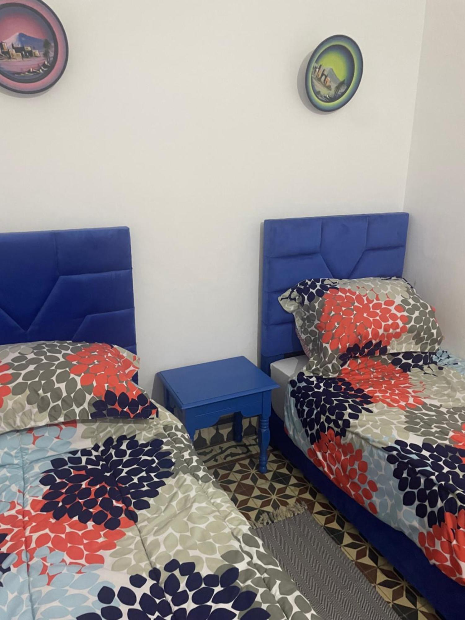 Blue Riad Safi Luaran gambar